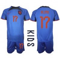Fotballdrakt Barn Nederland Daley Blind #17 Bortedraktsett VM 2022 Kortermet (+ Korte bukser)